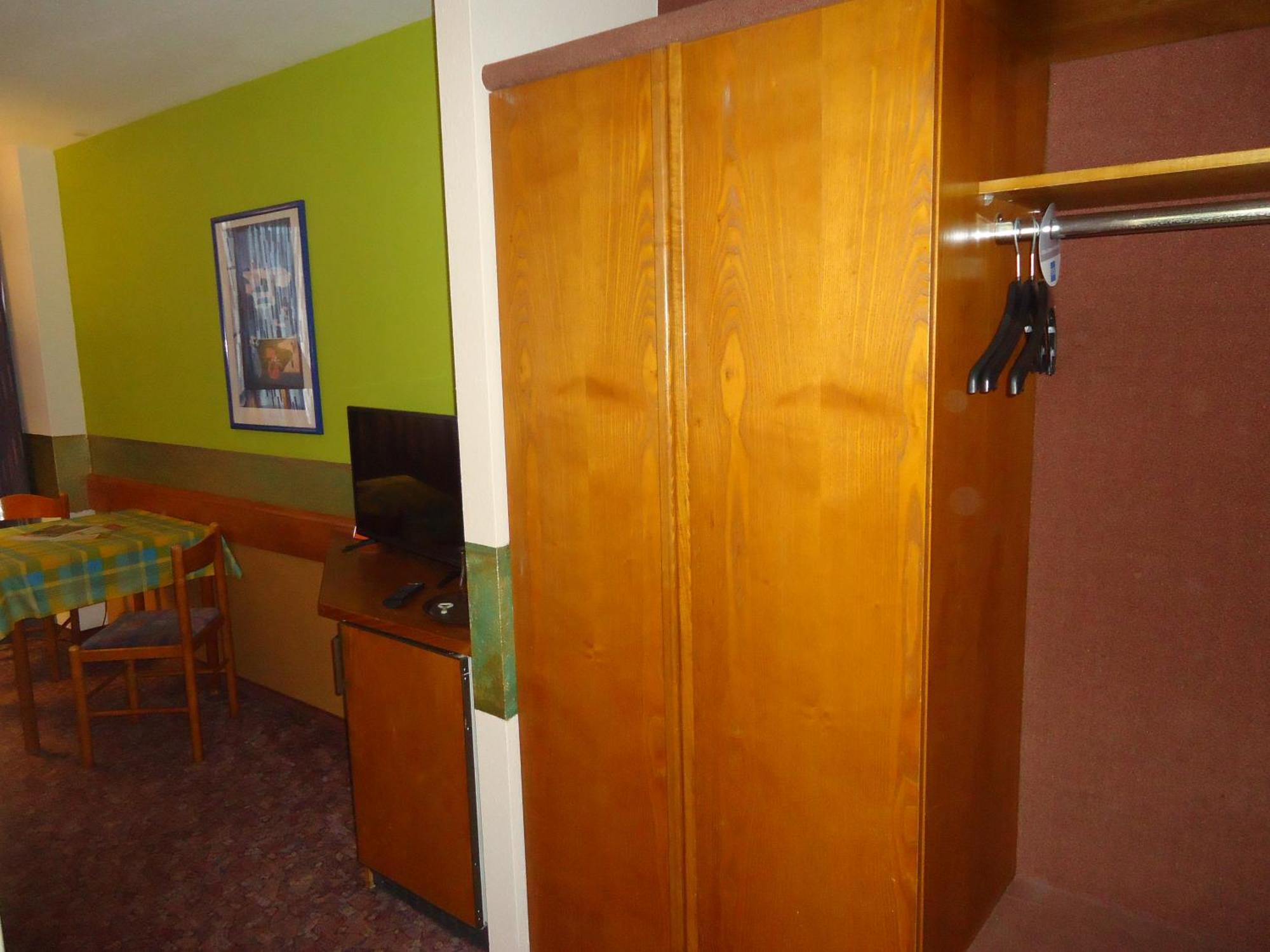 Enjoyhotel Garni Korntal Stuttgart B&B Eksteriør billede