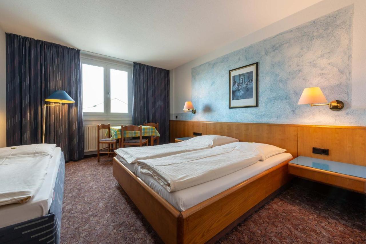 Enjoyhotel Garni Korntal Stuttgart B&B Eksteriør billede